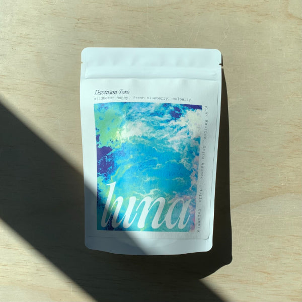 Luna Coffee - Davinson Toro