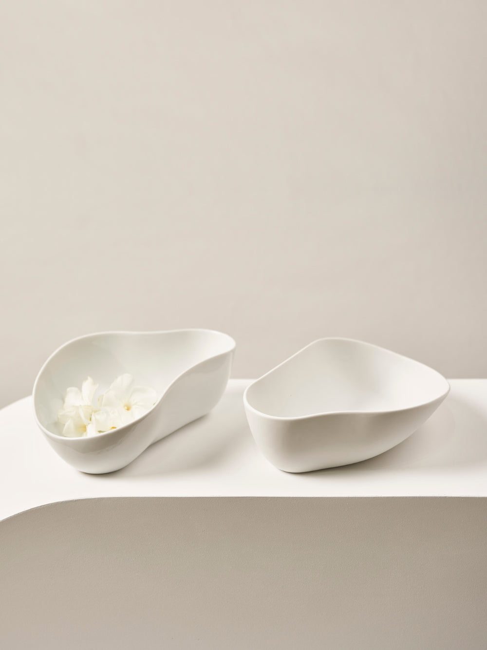 Photo of COOKPLAY Yayoi Bowl (20.5x14cm/8x5.5in) (Matte White) ( ) [ Cookplay ] [ Bowls ]