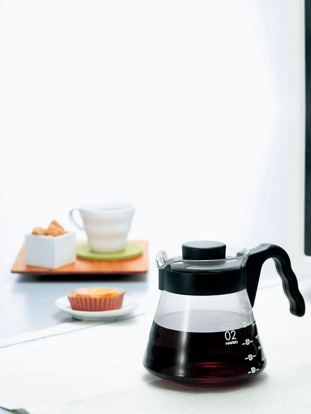 HARIO V60-02 Coffee Server (700ml/24oz)