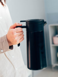 Photo of HARIO Double-Walled Thermal Pot (w/ Ceramic Coating) (800ml/27oz) ( ) [ HARIO ] [ Decanters ]