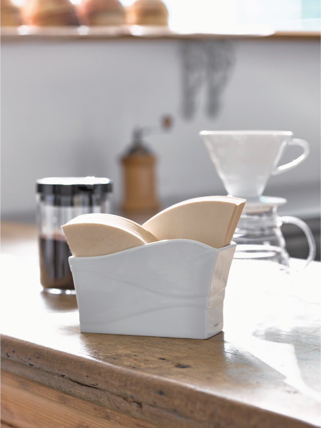 HARIO V60 Paper Filter Stand / Brewing Accessories | Eight Ounce